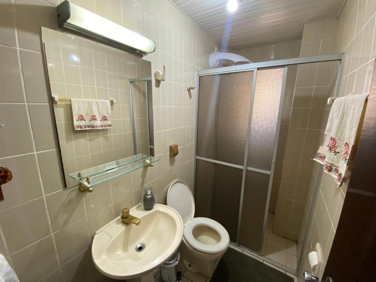 Apartamento Apartamento Av. Brasil A 50m Do Mar *